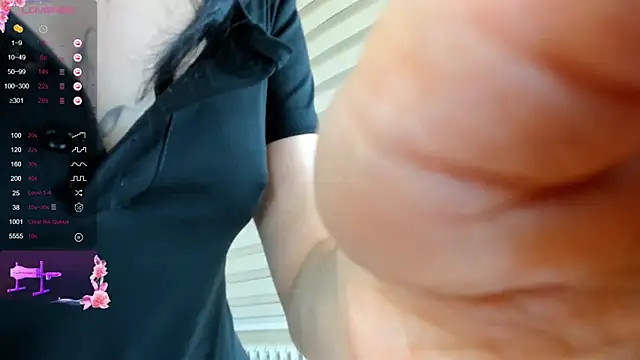 Snapshot of Lee_yoo chatting on 01-16-25, 11:27 Lee yoo online show from 01-16-25, 11:27