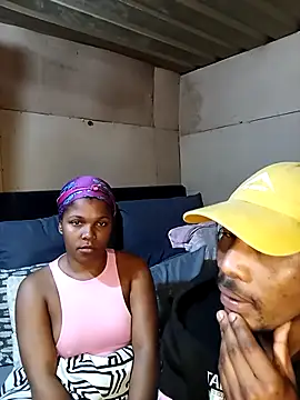 Snapshot of Ngamla123 chatting on 10-16-25, 07:48 Ngamla123 online show from 10-16-25, 07:48