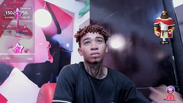 sexy blacks  online show from 01-25-25, 02:47