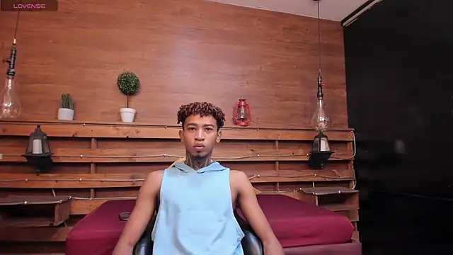 sexy blacks  online show from 02-07-25, 11:45