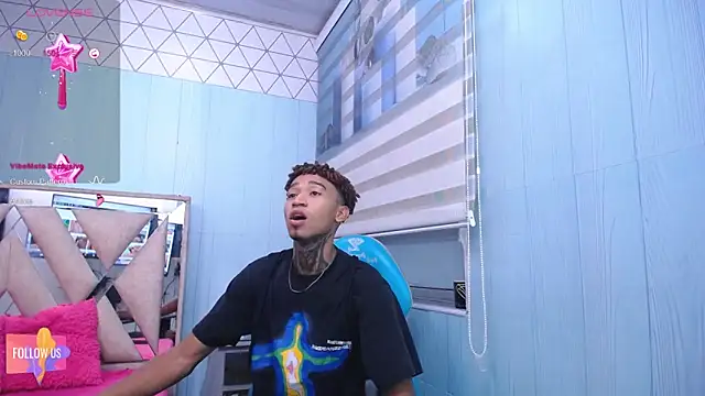 sexy blacks  online show from 02-15-25, 11:28