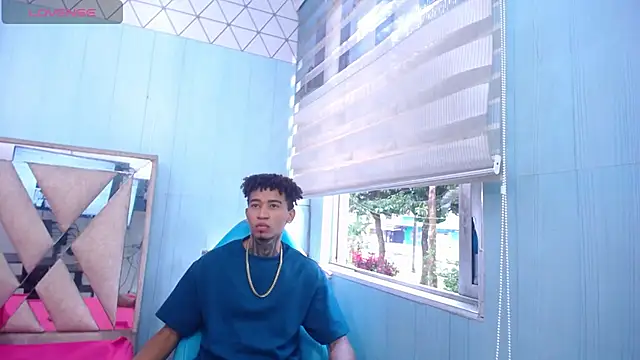 sexy blacks  online show from 09-13-25, 12:05