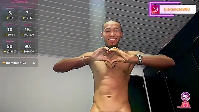 sexy blacks  online show from 06-01-26, 11:45