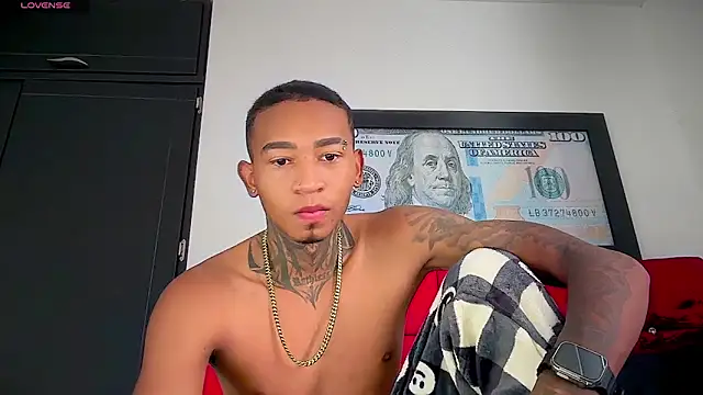 sexy blacks  online show from 06-06-26, 12:21