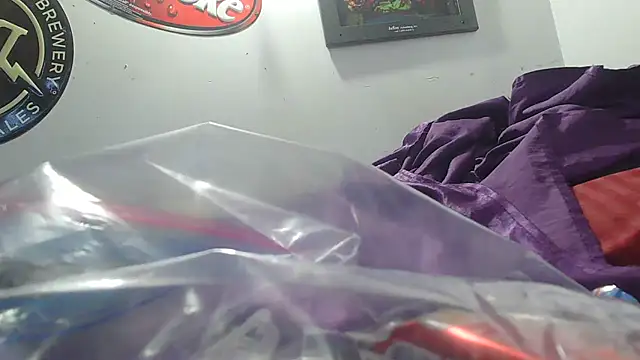 Snapshot of duggiefresh chatting on 03-23-25, 12:36 duggiefresh online show from 03-23-25, 12:36