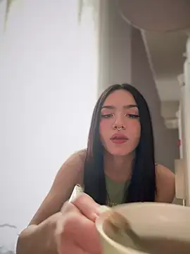 ShannonShanny online show from 03-18-25, 01:53