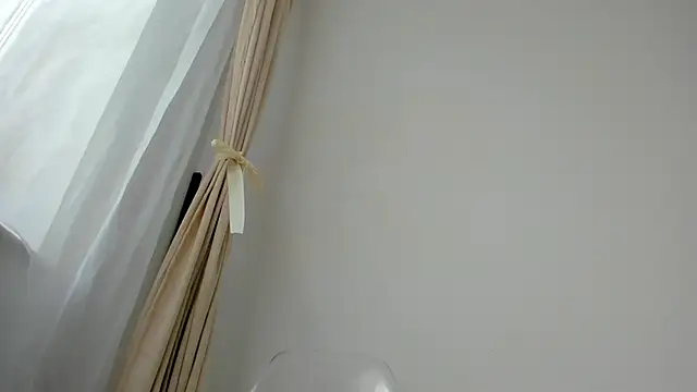 Snapshot of angeloflovee chatting on 11-15-25, 07:16 angeloflovee online show from 11-15-25, 07:16