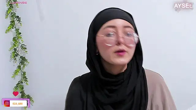 aysel elid online show from 12-12-24, 10:42