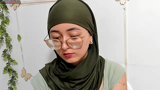 Snapshot of aysel_elid chatting on 05-24-26, 08:58 aysel elid online show from 05-24-26, 08:58