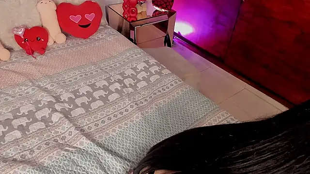 Nikole66  online show from 02-11-25, 01:52