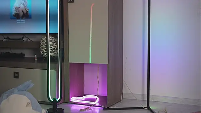 Moan4u online show from 10-06-25, 10:02