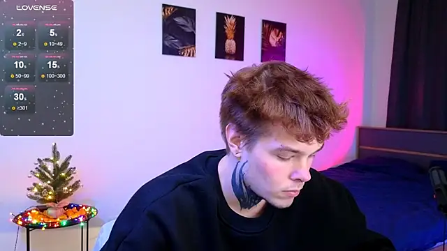 DENIS HERE online show from 12-21-25, 02:57