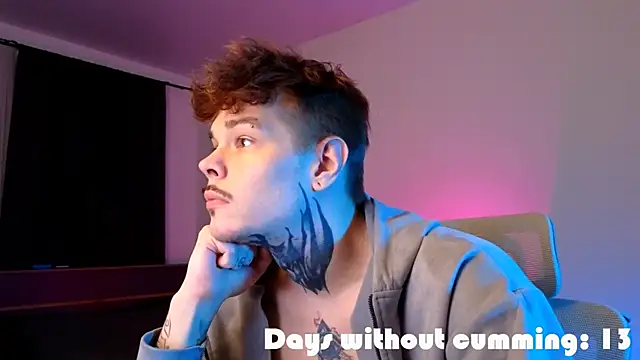 DENIS HERE online show from 03-10-26, 05:40