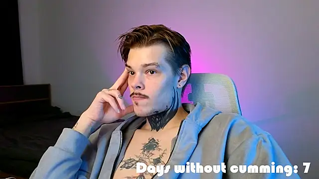 DENIS HERE online show from 03-24-26, 11:32