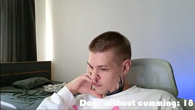 DENIS HERE online show from 05-23-26, 11:58
