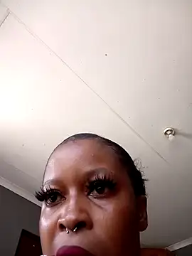 SA-SQUIRTER29 online show from 03-11-26, 12:00