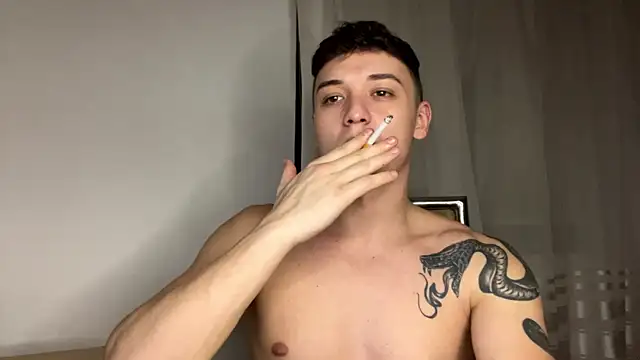 Snapshot of Joedonovan1 chatting on 12-18-24, 06:57 Joedonovan1 online show from 12-18-24, 06:57