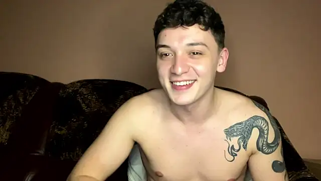 Snapshot of Joedonovan1 chatting on 02-04-25, 10:13 Joedonovan1 online show from 02-04-25, 10:13