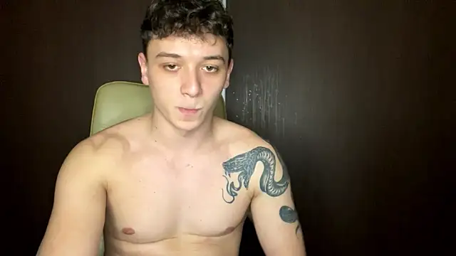 Snapshot of Joedonovan1 chatting on 02-11-25, 09:03 Joedonovan1 online show from 02-11-25, 09:03