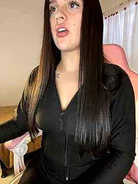 violet-333 online show from 12-15-25, 06:34