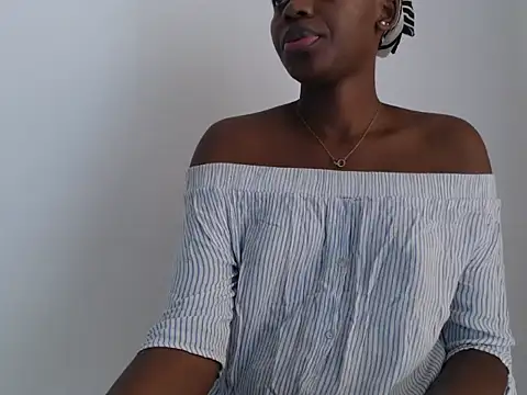 Snapshot of black___ghodess chatting on 09-17-25, 07:43 black   ghodess online show from 09-17-25, 07:43