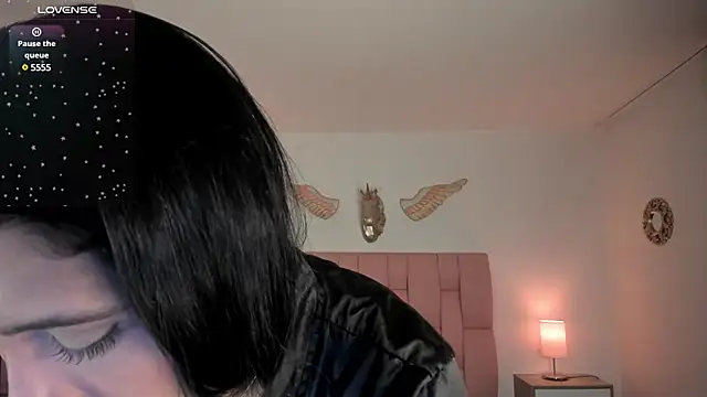 Snapshot of VeronikaOlsen chatting on 01-15-25, 08:30 VeronikaOlsen online show from 01-15-25, 08:30
