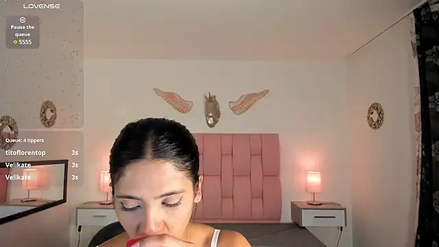 Snapshot of VeronikaOlsen chatting on 01-16-25, 08:22 VeronikaOlsen online show from 01-16-25, 08:22
