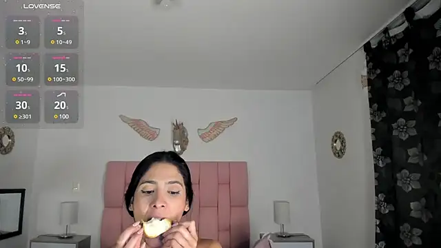 Snapshot of VeronikaOlsen chatting on 01-17-25, 08:45 VeronikaOlsen online show from 01-17-25, 08:45