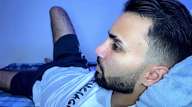 Dar milk online show from 02-18-25, 05:20