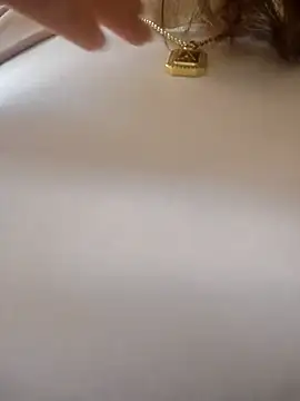 scarlett moore online show from 04-18-26, 05:28