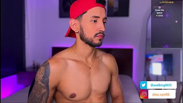 Snapshot of AxelKing1326 chatting on 11-20-25, 09:47 AxelKing1326 online show from 11-20-25, 09:47
