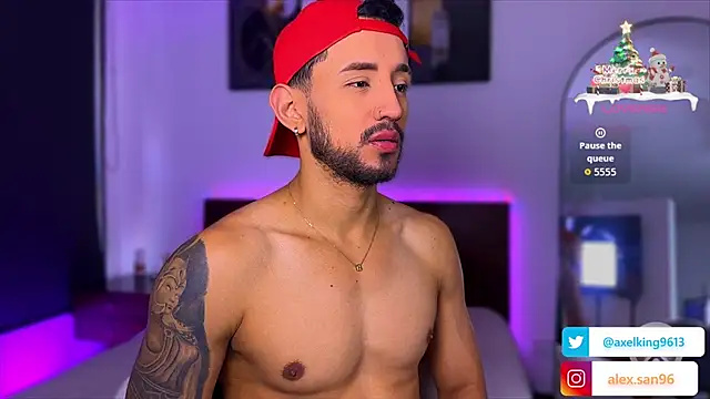 Snapshot of AxelKing1326 chatting on 12-15-25, 02:54 AxelKing1326 online show from 12-15-25, 02:54