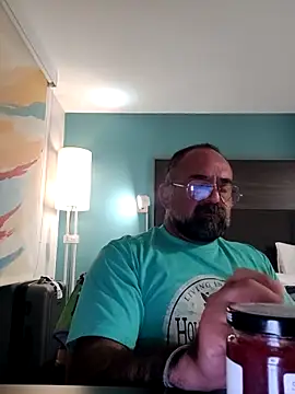 Snapshot of chainjulious chatting on 02-27-25, 09:32 chainjulious online show from 02-27-25, 09:32