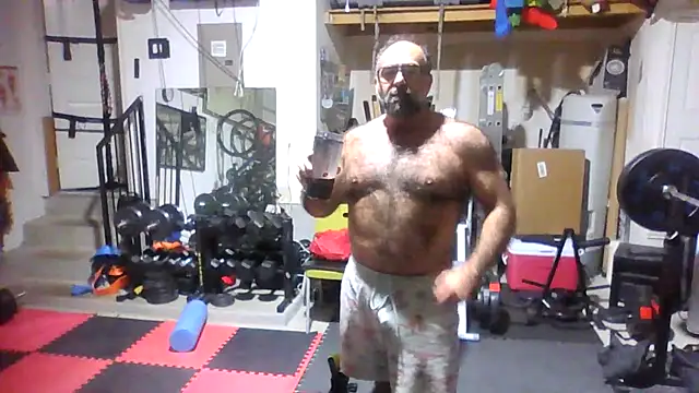 Snapshot of chainjulious chatting on 11-13-25, 04:28 chainjulious online show from 11-13-25, 04:28