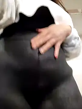 Snapshot of Mia_Novikov chatting on 02-03-25, 06:49 Mia Novikov online show from 02-03-25, 06:49