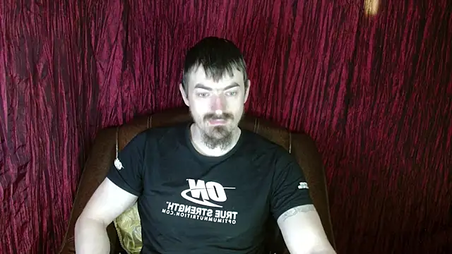 Snapshot of ConanJones chatting on 03-08-25, 11:37 ConanJones online show from 03-08-25, 11:37