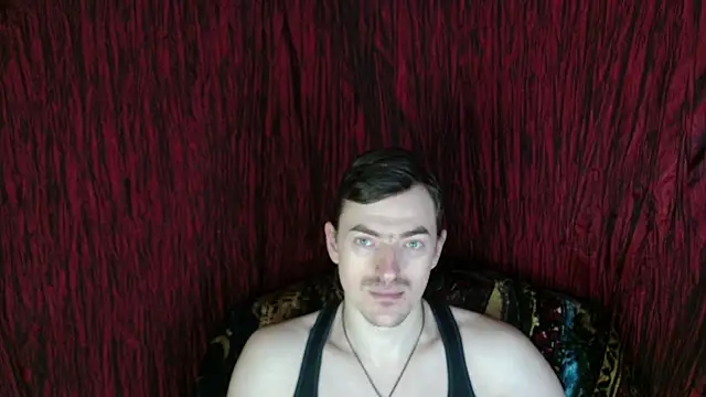 Snapshot of ConanJones chatting on 11-28-25, 04:09 ConanJones online show from 11-28-25, 04:09