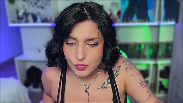 Snapshot of rich_peaches chatting on 01-12-25, 05:01 rich peaches online show from 01-12-25, 05:01