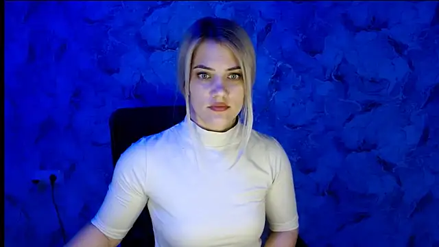 Snapshot of nika_gold1 chatting on 10-30-25, 03:02 nika gold1 online show from 10-30-25, 03:02