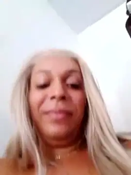 Snapshot of transgirl26 chatting on 11-23-25, 05:24 transgirl26 online show from 11-23-25, 05:24