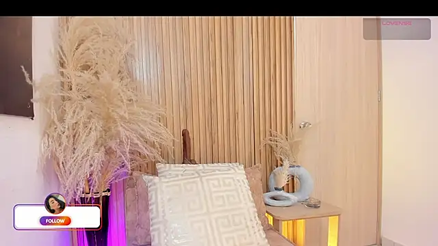 sofhiaa adaams online show from 02-13-26, 10:39