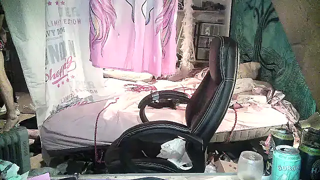 Ombeline1 online show from 02-15-25, 09:26