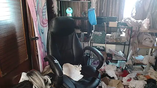 Ombeline1 online show from 09-09-25, 04:17