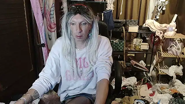 Ombeline1 online show from 09-12-25, 03:06