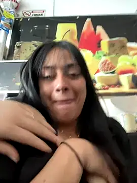 Snapshot of Juana19 chatting on 09-13-25, 10:20 Juana19 online show from 09-13-25, 10:20