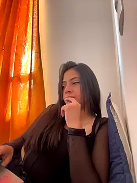 Snapshot of Juana19 chatting on 12-03-25, 06:06 Juana19 online show from 12-03-25, 06:06