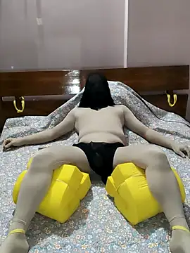 Snapshot of zentaishow chatting on 01-12-26, 09:36 zentaishow online show from 01-12-26, 09:36