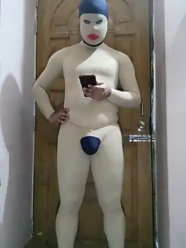 Snapshot of zentaishow chatting on 02-10-26, 05:11 zentaishow online show from 02-10-26, 05:11