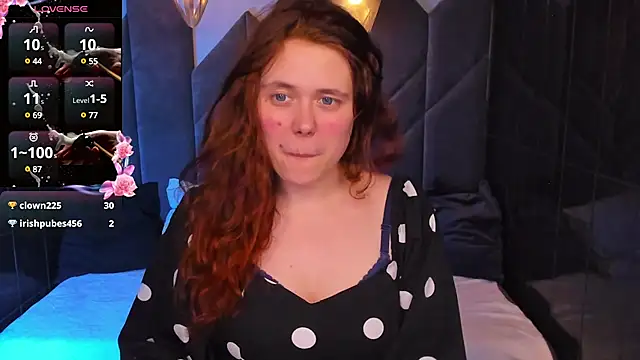 SophiePure online show from 02-25-25, 02:36