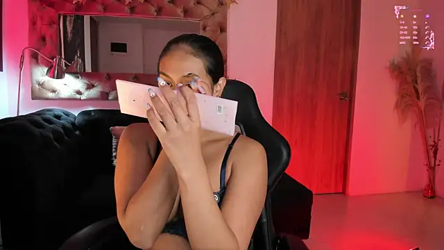 AmelyaMann online show from 04-10-26, 02:00